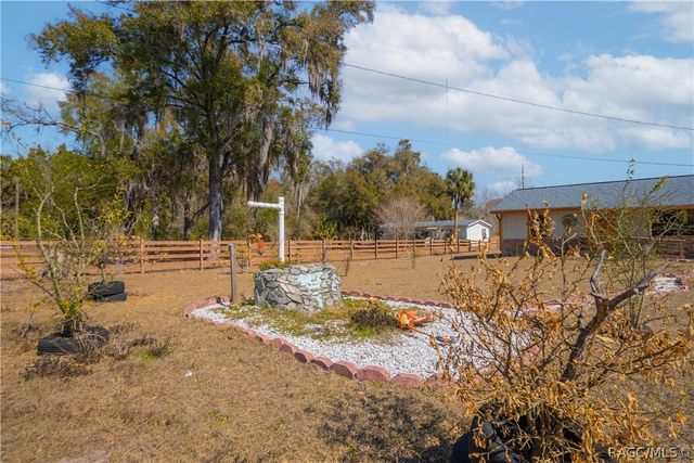 1711 N Croft Avenue, Inverness, FL 34453