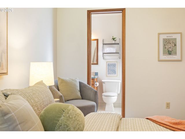 3360 Ne 133RD Ave, Portland, OR 97230