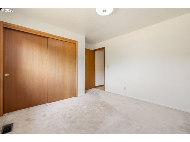3360 Ne 133RD Ave, Portland, OR 97230