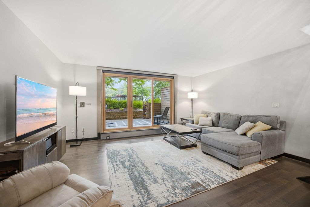 1200 Nicollet Mall 217, Minneapolis, MN 55403 — photo 2