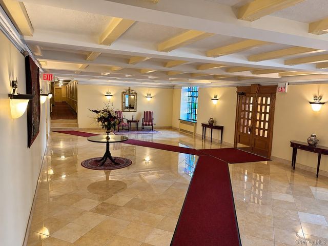 253 Garth Road 2A, Scarsdale, NY 10583