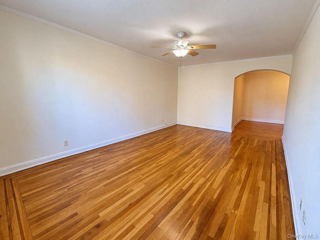 253 Garth Road 2A, Scarsdale, NY 10583 — photo 4