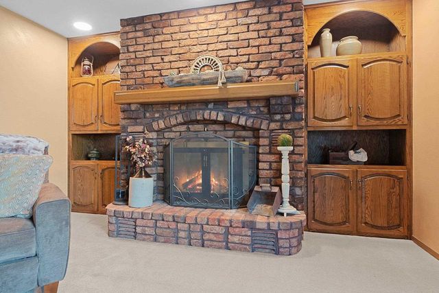 2441 INGOLD COURT, Green Bay, WI 54313