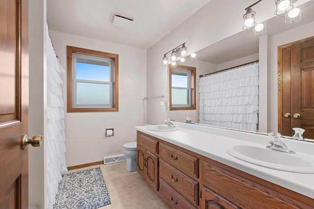 2441 INGOLD COURT, Green Bay, WI 54313