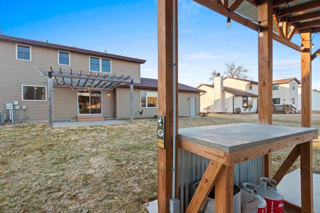 2441 INGOLD COURT, Green Bay, WI 54313