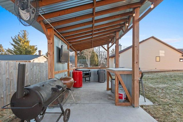 2441 INGOLD COURT, Green Bay, WI 54313