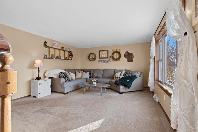 2441 INGOLD COURT, Green Bay, WI 54313