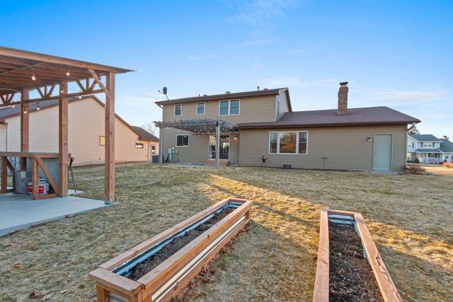 2441 INGOLD COURT, Green Bay, WI 54313