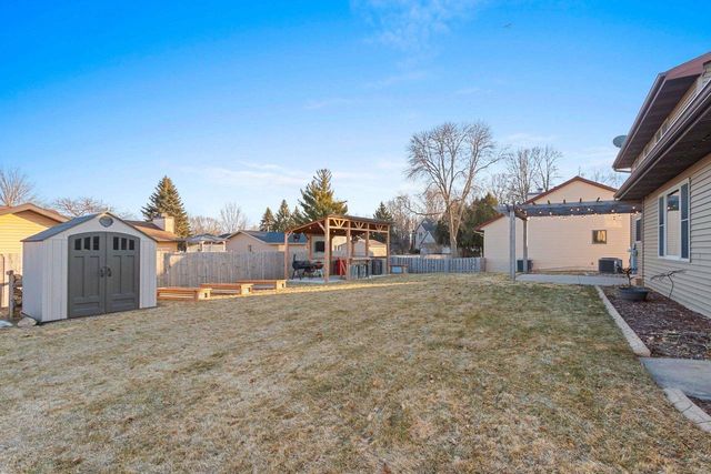 2441 INGOLD COURT, Green Bay, WI 54313