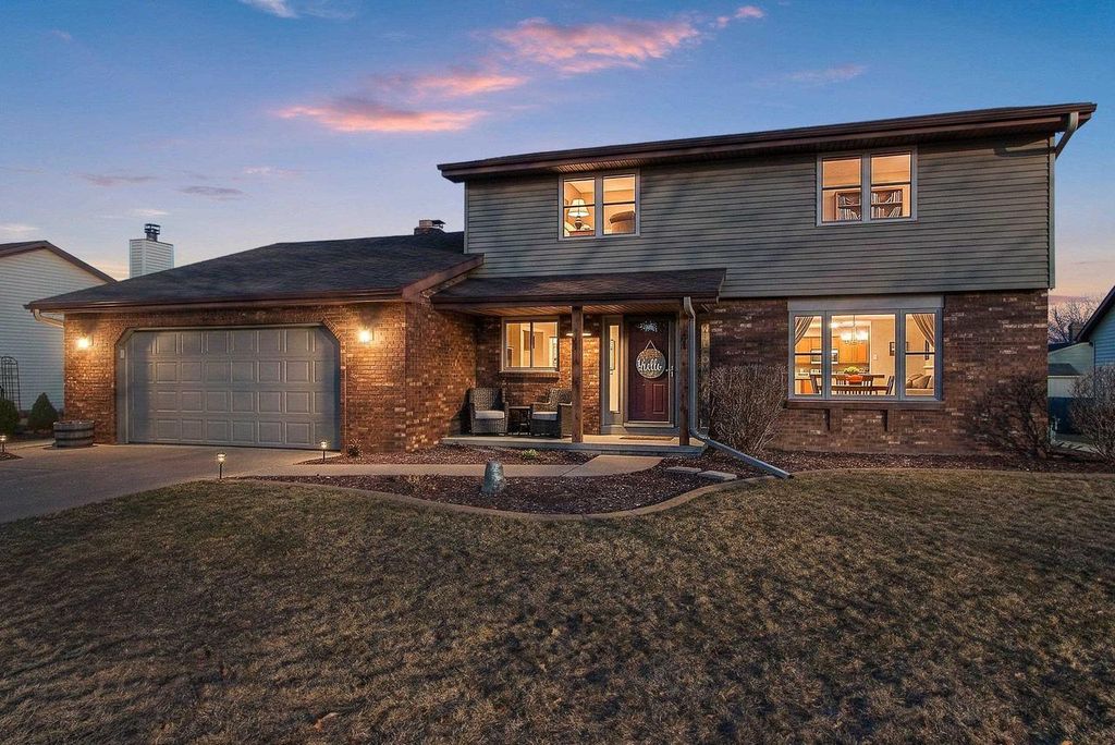 2441 INGOLD COURT, Green Bay, WI 54313