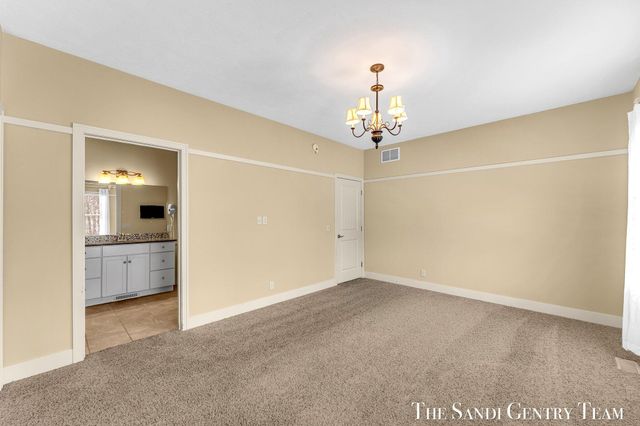 601 Lakeview Lane 1, Spring Lake, MI 49456