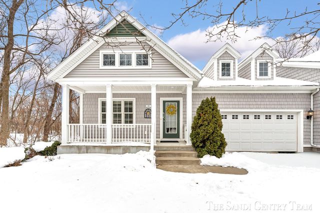 601 Lakeview Lane 1, Spring Lake, MI 49456