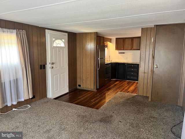 17813 SHERMAN AVE, Hagerstown, MD 21740