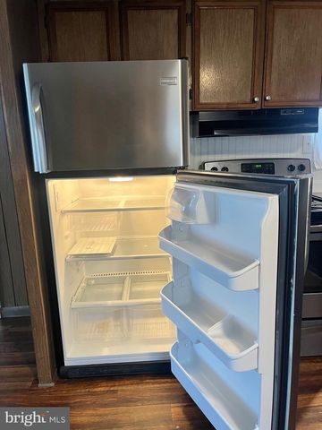 17813 SHERMAN AVE, Hagerstown, MD 21740