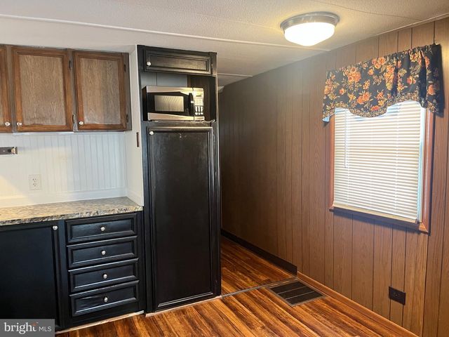 17813 SHERMAN AVE, Hagerstown, MD 21740