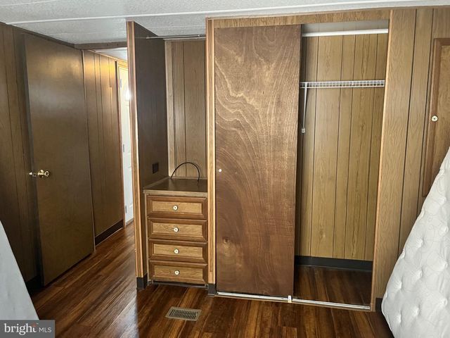 17813 SHERMAN AVE, Hagerstown, MD 21740