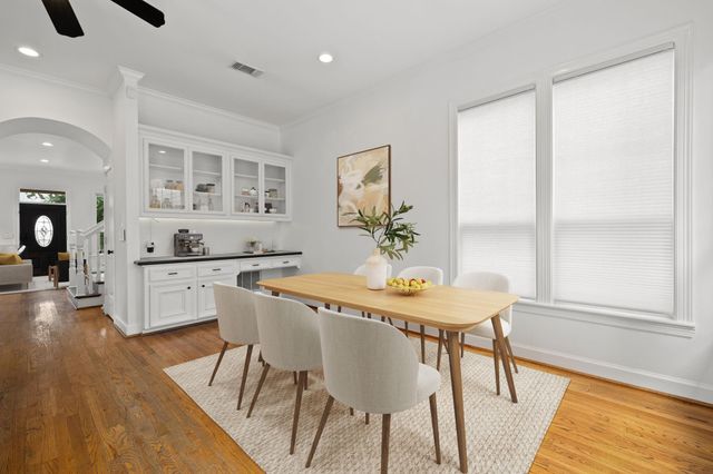 948 Ashland Street, Houston, TX 77008