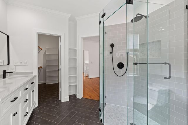 948 Ashland Street, Houston, TX 77008