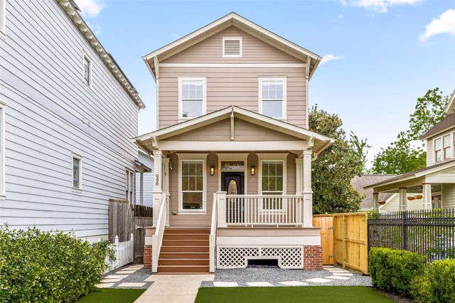 948 Ashland Street, Houston, TX 77008