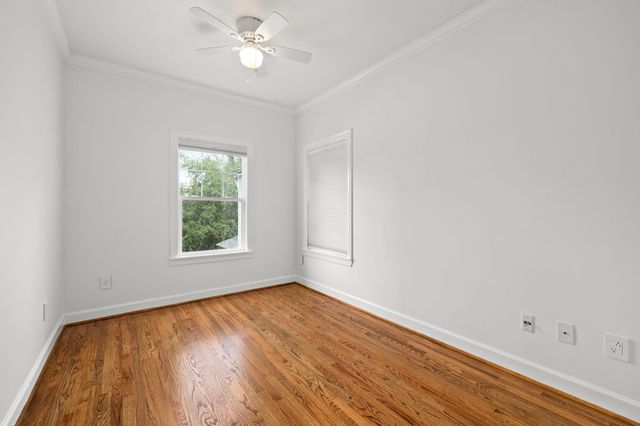 948 Ashland Street, Houston, TX 77008