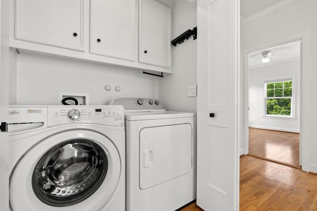 948 Ashland Street, Houston, TX 77008