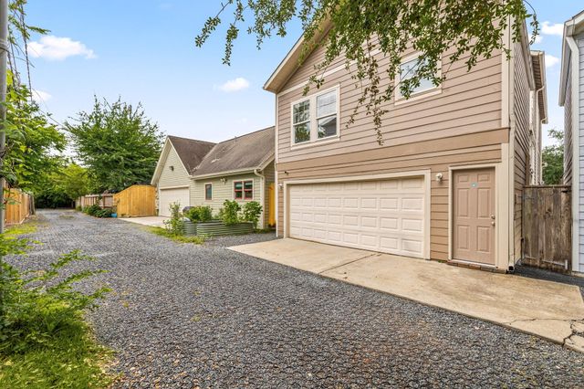 948 Ashland Street, Houston, TX 77008