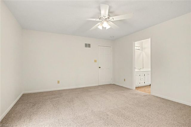 1711 Hanging Valley Court, Kernersville, NC 27284