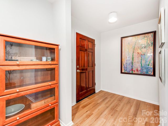 6821 Old Post Road, Charlotte, NC 28212