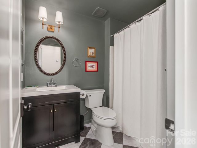 6821 Old Post Road, Charlotte, NC 28212