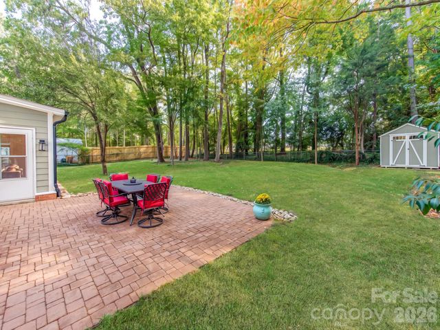 6821 Old Post Road, Charlotte, NC 28212