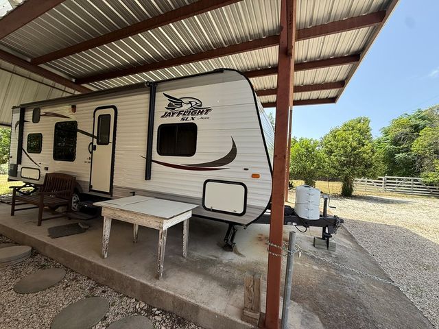 516 Harper Rd, Kerrville, TX 78028