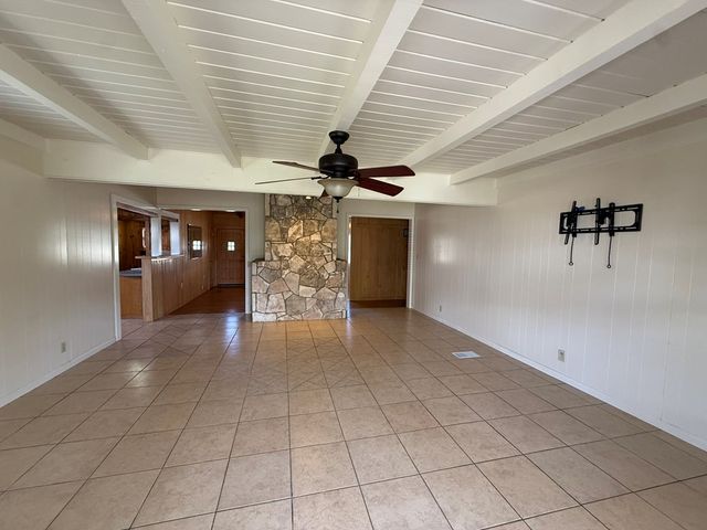 516 Harper Rd, Kerrville, TX 78028