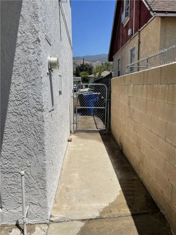 239 E 43rd Street, San Bernardino, CA 92404