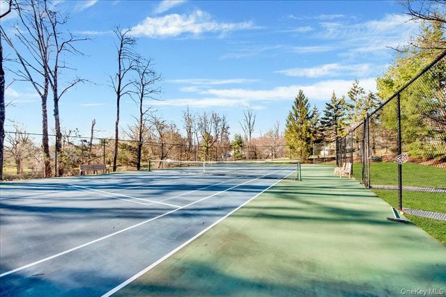 21 Arbor Way 21, Peekskill, NY 10566