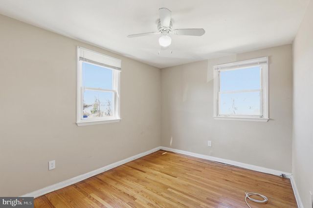 5 MCKINLEY AVE, Norwood, PA 19074