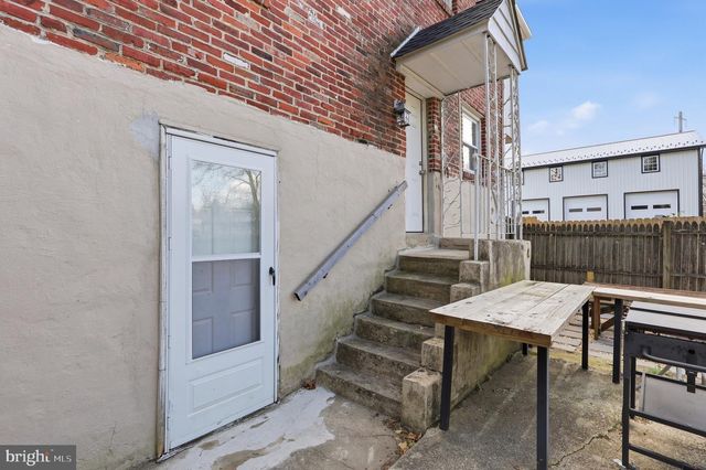 5 MCKINLEY AVE, Norwood, PA 19074