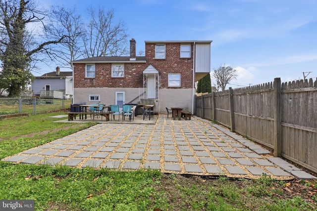 5 MCKINLEY AVE, Norwood, PA 19074