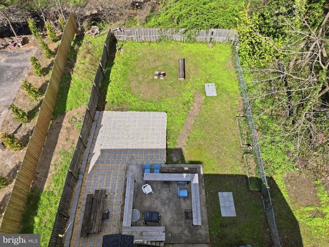 5 MCKINLEY AVE, Norwood, PA 19074