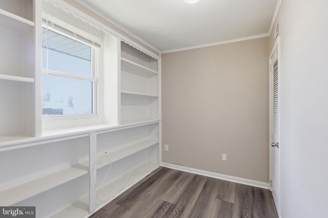 5 MCKINLEY AVE, Norwood, PA 19074