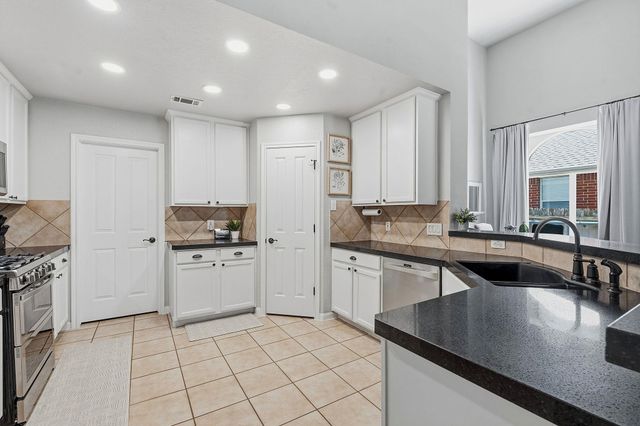 8703 Priest River DR, Round Rock, TX 78681