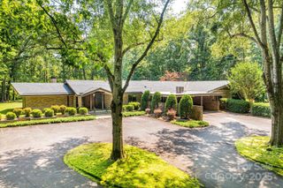 153 Hillhaven Place SE, Lenoir, NC 28645