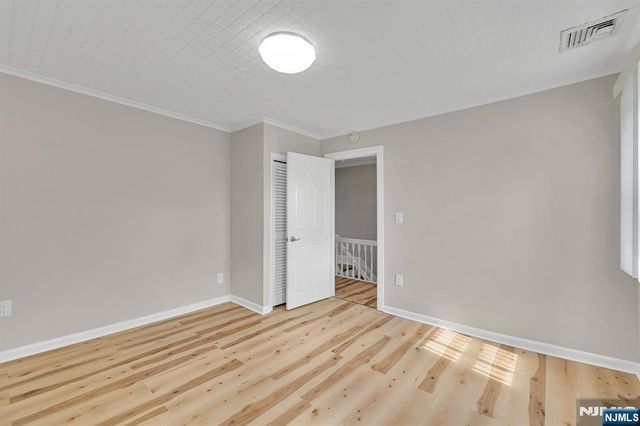 245 Kingsland Avenue, Lyndhurst, NJ 07071