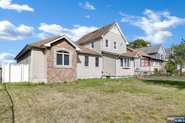 245 Kingsland Avenue, Lyndhurst, NJ 07071