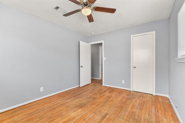 7405 Carver Avenue, Texas City, TX 77591