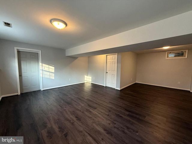 11114 ASCOT CIR, Fredericksburg, VA 22407