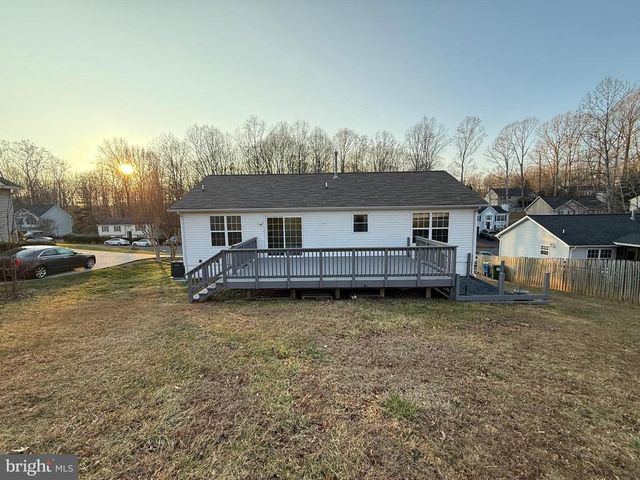 11114 ASCOT CIR, Fredericksburg, VA 22407