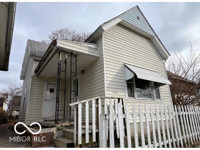 430 S Proud Street, Muncie, IN 47305