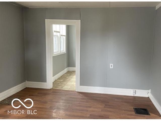 430 S Proud Street, Muncie, IN 47305