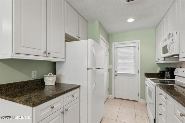 3328 SEA MARSH Road, Fernandina Beach, FL 32034