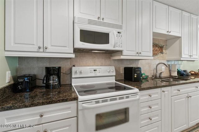 3328 SEA MARSH Road, Fernandina Beach, FL 32034